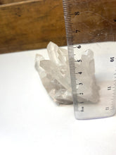 Load image into Gallery viewer, Quartz Crystal Cluster