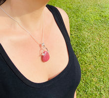 Load image into Gallery viewer, Rhondonite pendant set in sterling silver
