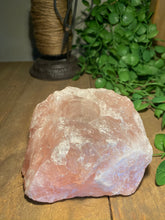 Load image into Gallery viewer, Rose Quartz Candle Holder