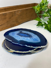Load image into Gallery viewer, Set of 4 Blue polished Agate Slice drink coasters 30
