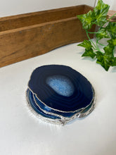 Load image into Gallery viewer, Set of 4 Blue polished Agate Slice drink coasters with Silver Electroplating around the edges 05