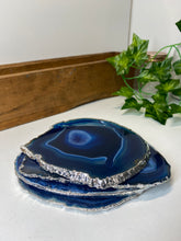 Load image into Gallery viewer, Set of 4 Blue polished Agate Slice drink coasters with Silver Electroplating around the edges 08