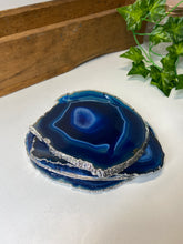 Load image into Gallery viewer, Set of 4 Blue polished Agate Slice drink coasters with Silver Electroplating around the edges 08