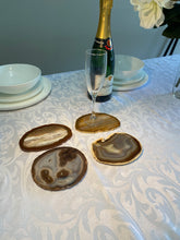 Load image into Gallery viewer, Set of 4 Natural polished Agate Slice drink coasters 03