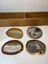 Load image into Gallery viewer, Set of 4 Natural polished Agate Slice drink coasters 03