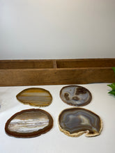 Load image into Gallery viewer, Set of 4 Natural polished Agate Slice drink coasters 03