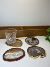 Load image into Gallery viewer, Set of 4 Natural polished Agate Slice drink coasters 03