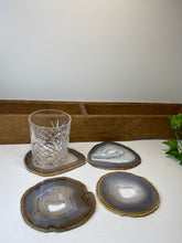 Load image into Gallery viewer, Set of 4 Natural polished Agate Slice drink coasters 06