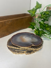 Load image into Gallery viewer, Set of 4 Natural polished Agate Slice drink coasters with Gold Electroplating around the edges 03