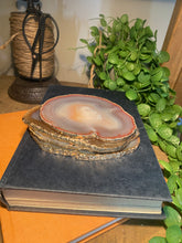 Load image into Gallery viewer, Set of 4 Natural polished Agate Slice drink coasters with Gold Electroplating around the edges 03