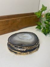 Load image into Gallery viewer, Set of 4 Natural polished Agate Slice drink coasters with Gold Electroplating around the edges 07