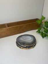 Load image into Gallery viewer, Set of 4 Natural polished Agate Slice drink coasters with Gold Electroplating around the edges 07