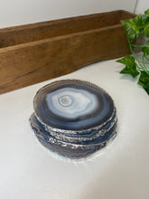 Load image into Gallery viewer, Set of 4 Natural polished Agate Slice drink coasters with Silver Electroplating around the edges 02