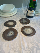 Load image into Gallery viewer, Set of 4 Natural polished Agate Slice drink coasters with Silver Electroplating around the edges 02