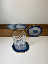 Load image into Gallery viewer, Set of 4 blue polished Agate Slice drink coasters with Gold Electroplating around the edges 03