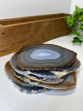 Load image into Gallery viewer, Set of 6 Natural polished Agate Slice drink coasters 42