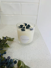 Load image into Gallery viewer, Medium Shungite natural soy Candle - Medium size (180g)
