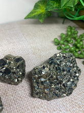 Load image into Gallery viewer, Small Pyrite cube cluster