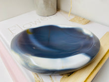 Load image into Gallery viewer, Agate bowl / soap dish