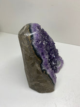 Load image into Gallery viewer, Amethyst Crystal cluster with flat base