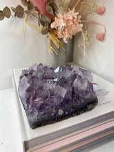 Load image into Gallery viewer, Amethyst Crystal tea light candle holder