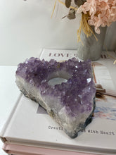 Load image into Gallery viewer, Amethyst Crystal tea light candle holder