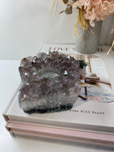 Load image into Gallery viewer, Amethyst Crystal tea light candle holder