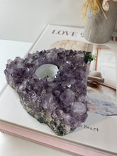 Load image into Gallery viewer, Amethyst Crystal tea light candle holder