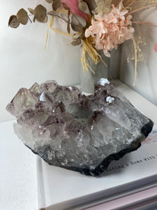 Amethyst Crystal tea light candle holder