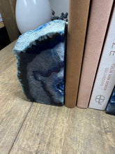 Load image into Gallery viewer, Blue Agate book ends