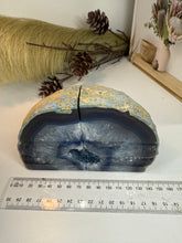 Load image into Gallery viewer, Blue Agate book ends