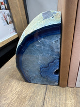 Load image into Gallery viewer, Blue Agate book ends
