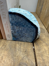 Load image into Gallery viewer, Blue Agate book ends
