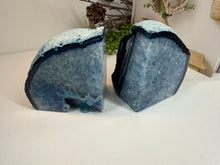 Load image into Gallery viewer, Blue Agate book ends