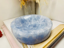 Load image into Gallery viewer, Blue Calcite bowl / soap dish