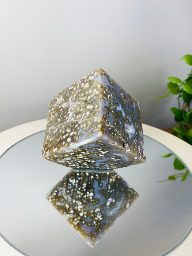 Brecciated Jasper Cube