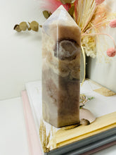 Load image into Gallery viewer, Flower Agate tower obelisk