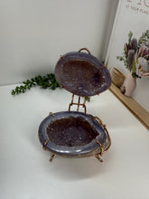 Load image into Gallery viewer, Natural Agate Geode box - jewelry box, trinket box or display piece