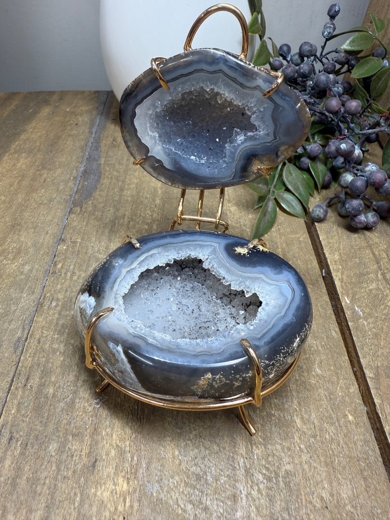 Natural Agate Geode box - jewelry box, trinket box or display piece