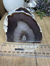 Load image into Gallery viewer, Natural Agate Tea Light Candle Holder – Crystal Home Décor &amp; Gift