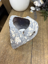Load image into Gallery viewer, Natural Agate Tea Light Candle Holder – Crystal Home Décor &amp; Gift