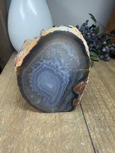 Load image into Gallery viewer, Natural Agate Tea Light Candle Holder – Crystal Home Décor &amp; Gift