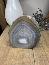 Load image into Gallery viewer, Natural Agate Tea Light Candle Holder – Crystal Home Décor &amp; Gift