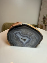 Load image into Gallery viewer, Natural Agate Tea Light Candle Holder – Crystal Home Décor &amp; Gift
