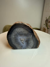 Load image into Gallery viewer, Natural Agate Tea Light Candle Holder – Crystal Home Décor &amp; Gift