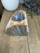 Load image into Gallery viewer, Natural Agate Tea Light Candle Holder – Crystal Home Décor &amp; Gift