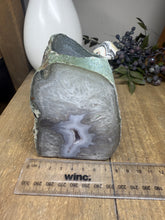 Load image into Gallery viewer, Natural Agate Tea Light Candle Holder – Crystal Home Décor &amp; Gift