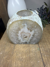 Load image into Gallery viewer, Natural Agate Tea Light Candle Holder – Crystal Home Décor &amp; Gift