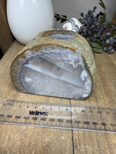 Load image into Gallery viewer, Natural Agate Tea Light Candle Holder – Crystal Home Décor &amp; Gift