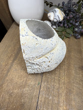 Load image into Gallery viewer, Natural Agate Tea Light Candle Holder – Crystal Home Décor &amp; Gift